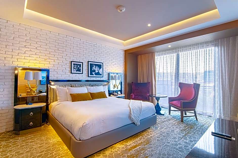 K Tower Boutique Hotel By Lucerna