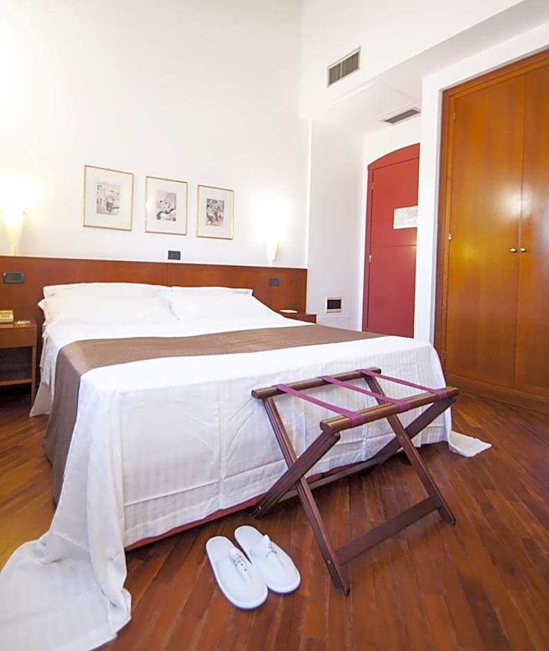 Hotel Alla Rocca Conference & Restaurant