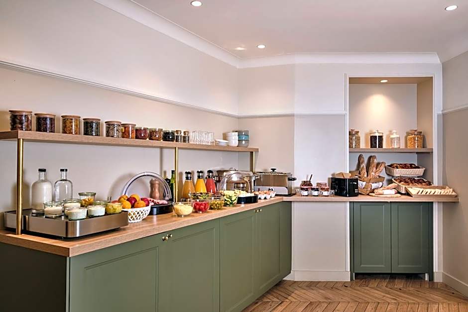 Hotel Etoile Saint Ferdinand by Happyculture