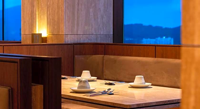 HOTEL SANGSANG & Private Sang Sang Pool Villa