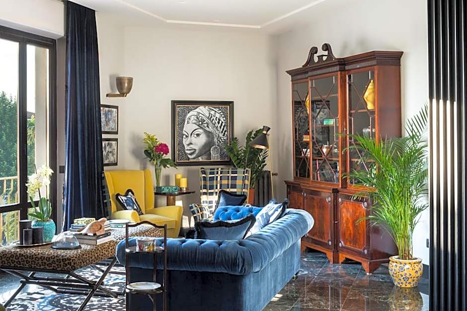 Velona's Jungle Luxury Suites