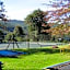 The Oaks Hotel