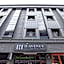 H Avenue Hotel