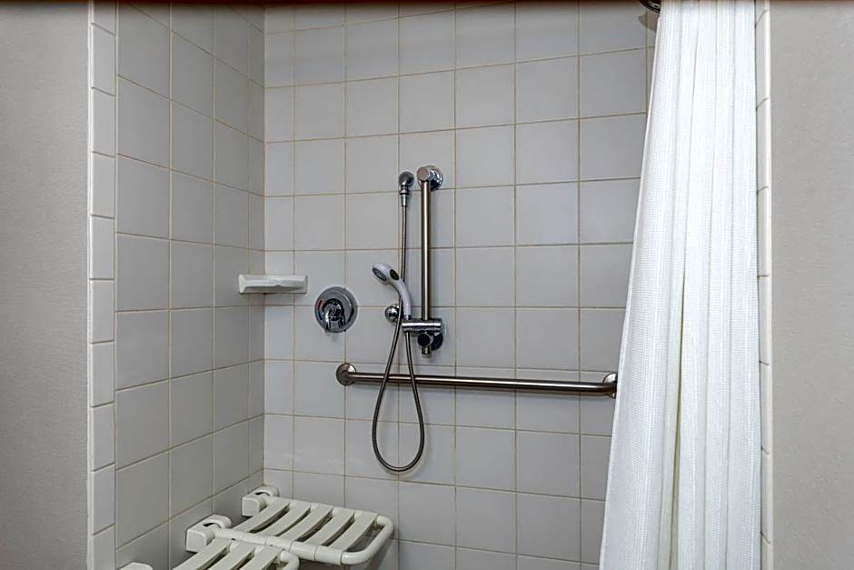 Fairfield Inn & Suites by Marriott Wichita Downtown