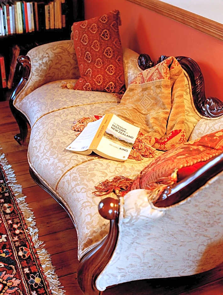 Braemar On Parliament St