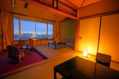 Japanese-Style Room with Mount.Fuji View