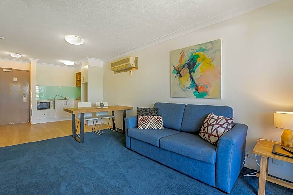 Nelson Towers Motel & Apartments