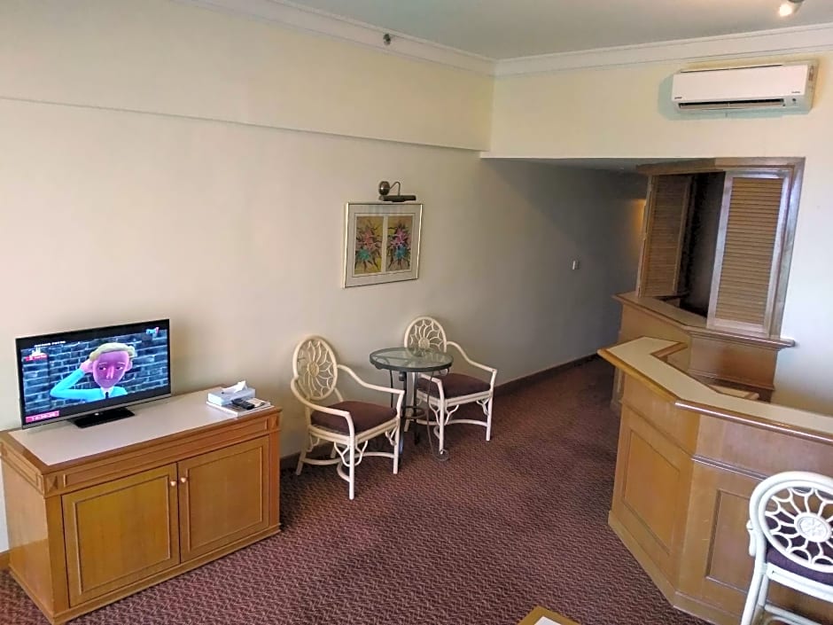 Everly Serviced Apartment