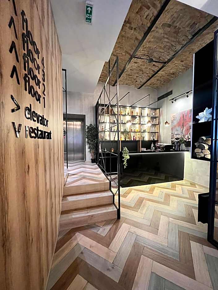 Capital Hotel Garni