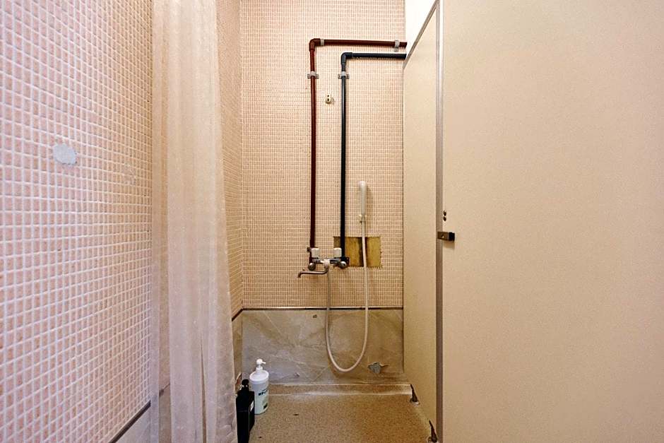 Gojo Guest House – Kyoto, IL