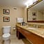 Comfort Inn & Suites Presidential