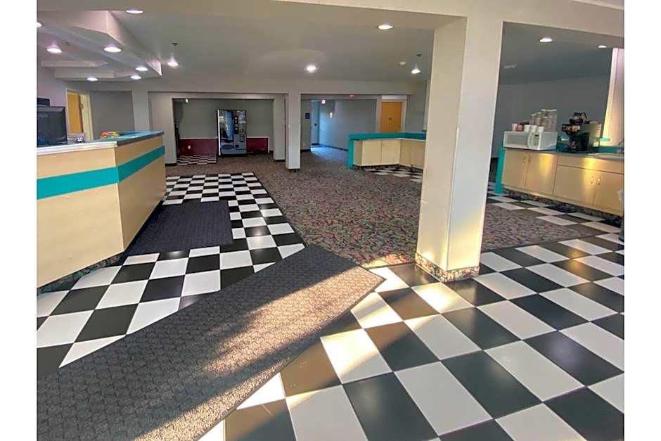 Studio 6 McAlester OK South