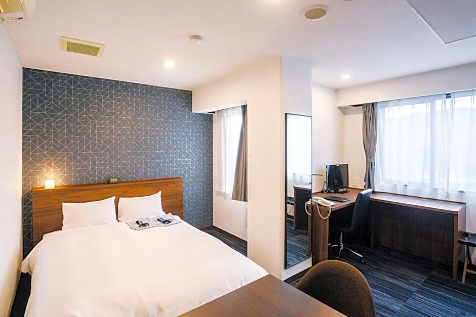 HOTEL　KAMO