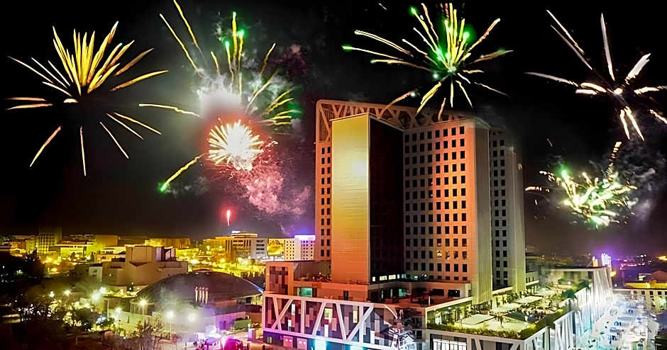 Park Mall Hotel & Conference Center