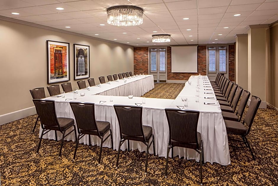 Holiday Inn Hotel French Quarter-Chateau Lemoyne By IHG