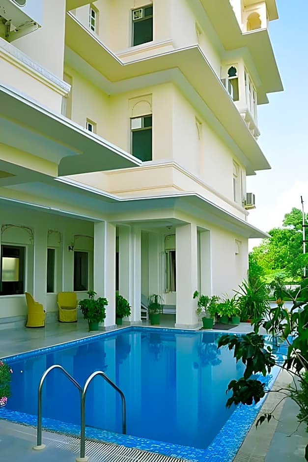 Akshay Niwas Boutique Hotel By Amantra