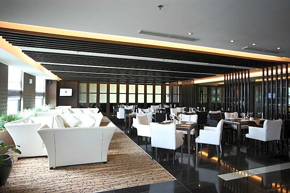 Grand Cityhall Hotel Medan