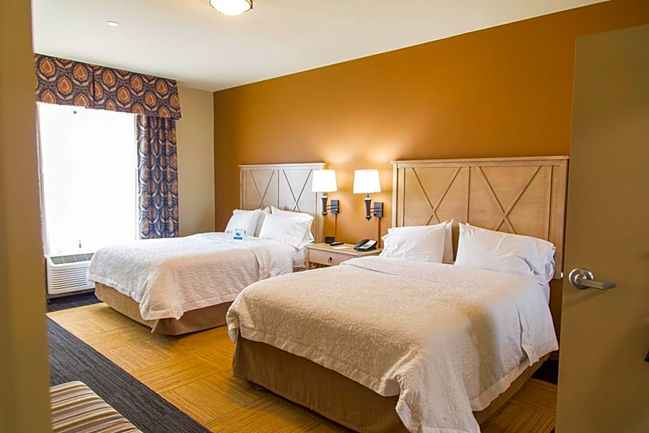 Hampton Inn & Suites Dodge City