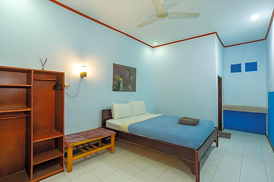 Creative Trawangan Stay