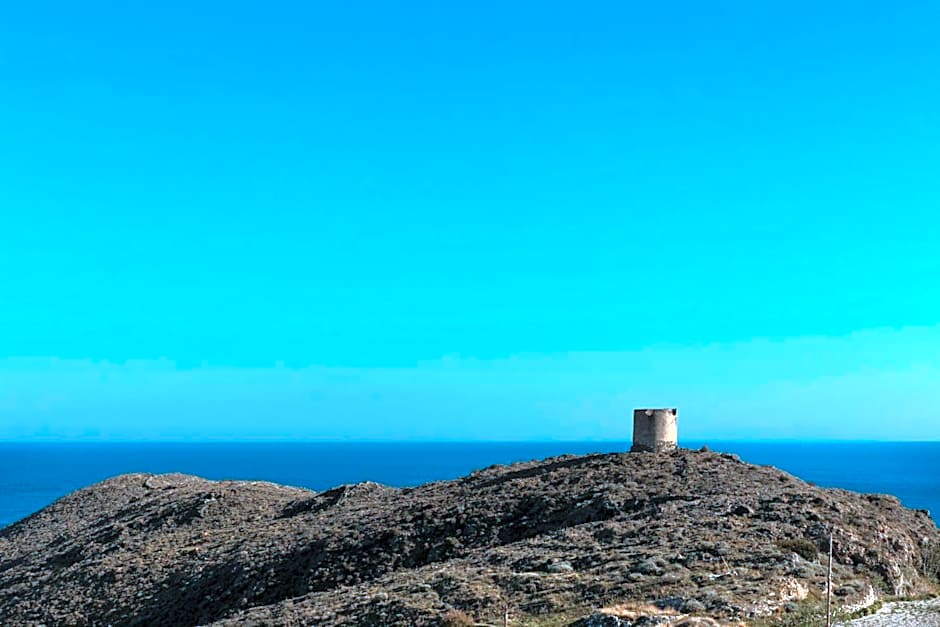 Alafropetra Luxury Suites