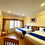 Sandals Hoang Yen Hotel