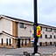 Super 8 by Wyndham Bismarck