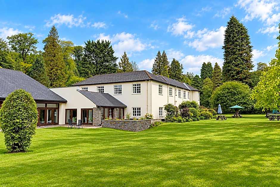 Nant Ddu Lodge Hotel & Spa by Belvilla
