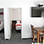 Birchwood Manor Motel