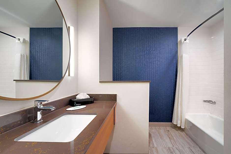 Fairfield by Marriott Inn & Suites Houston League City