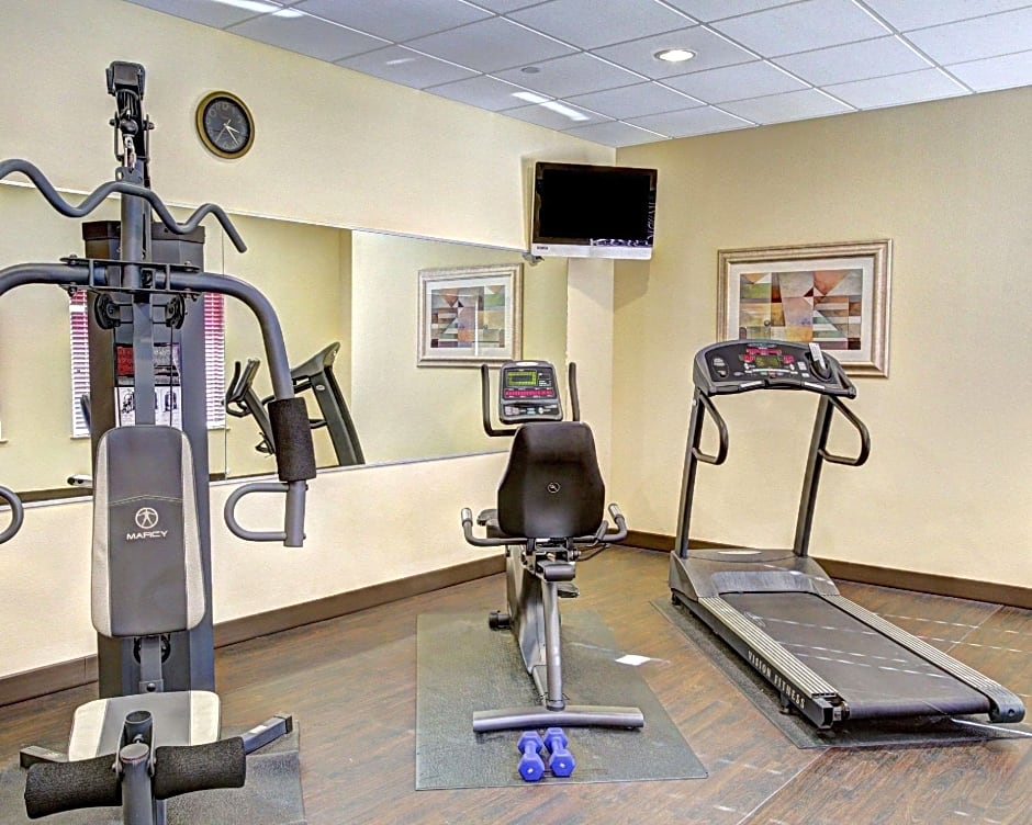 Comfort Suites