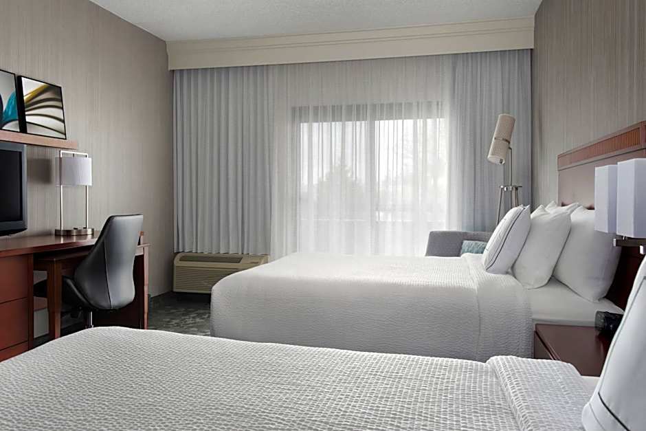 Courtyard by Marriott Syracuse Carrier Circle