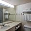 La Quinta Inn & Suites by Wyndham Garden City