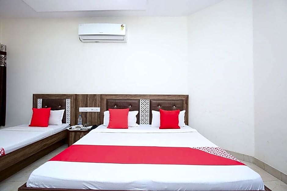 Hotel Sehmi's Best Rest Inn