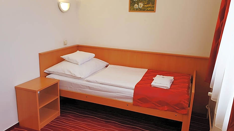 Diana Club Hotel