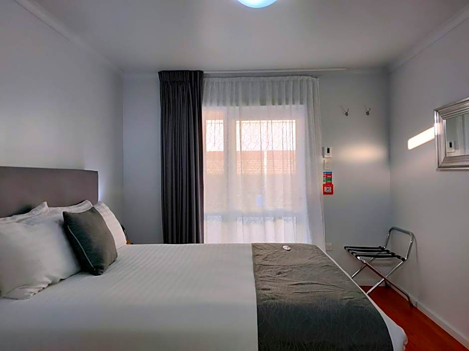 Tongariro Springs Boutique B&B