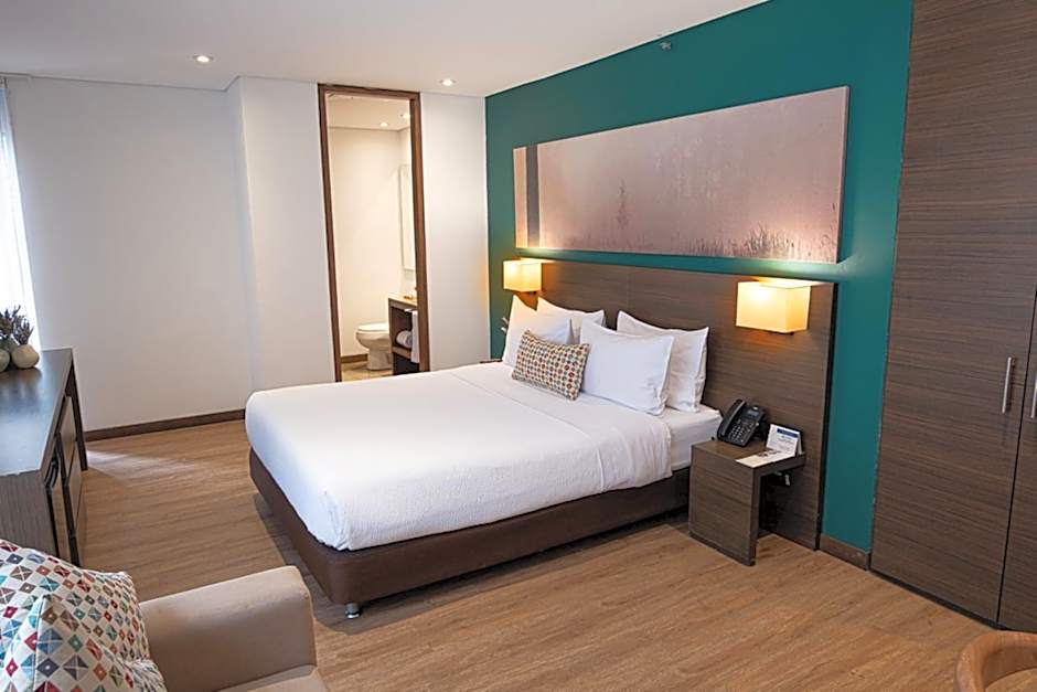 84 DC Bogotá By OxoHotel