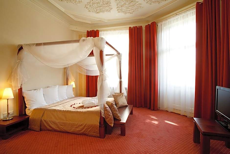 Monika Centrum Hotels