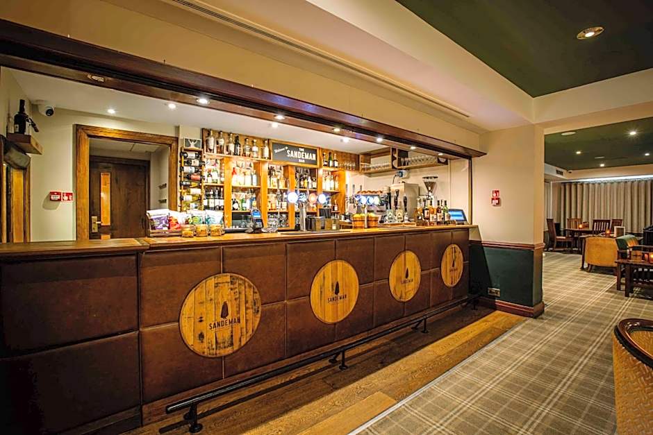 Lancaster House Hotel