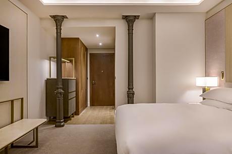 Premium Deluxe King Room with Balcony and City View