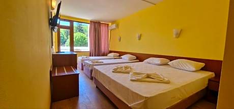 Quadruple Room with Balcony