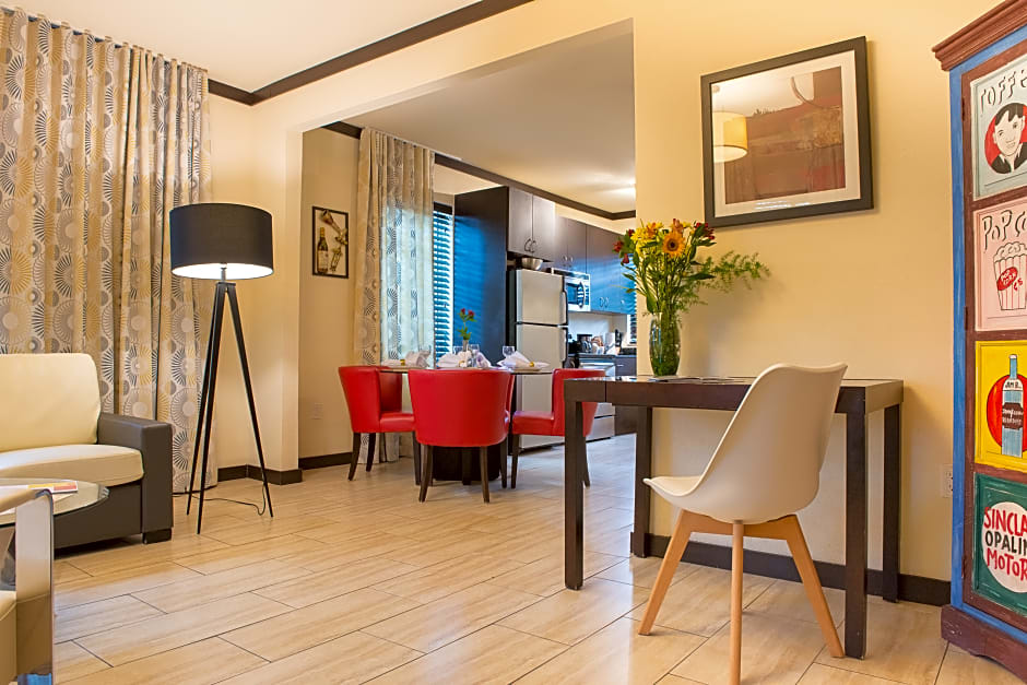 Tradewinds Apartment Hotel