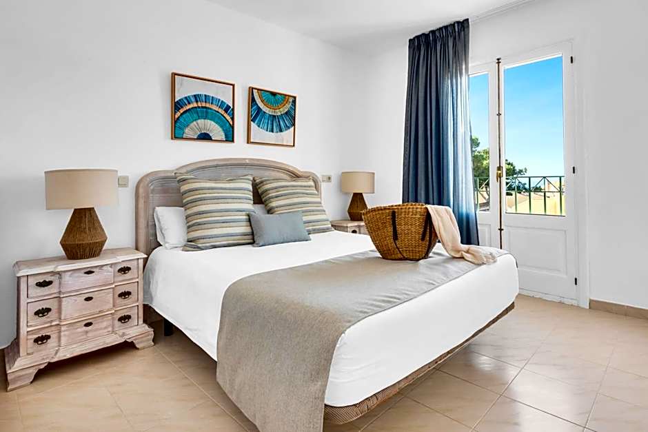 Aparthotel Ona Cala Pi Club