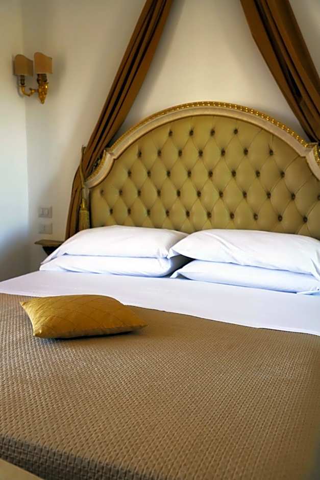 DONNA LUCREZIA b&b Boutique Hotel Style - Relax & Business stay