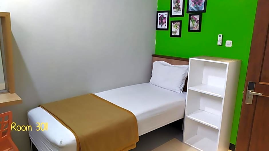 The Cabin Hotel Ngupasan