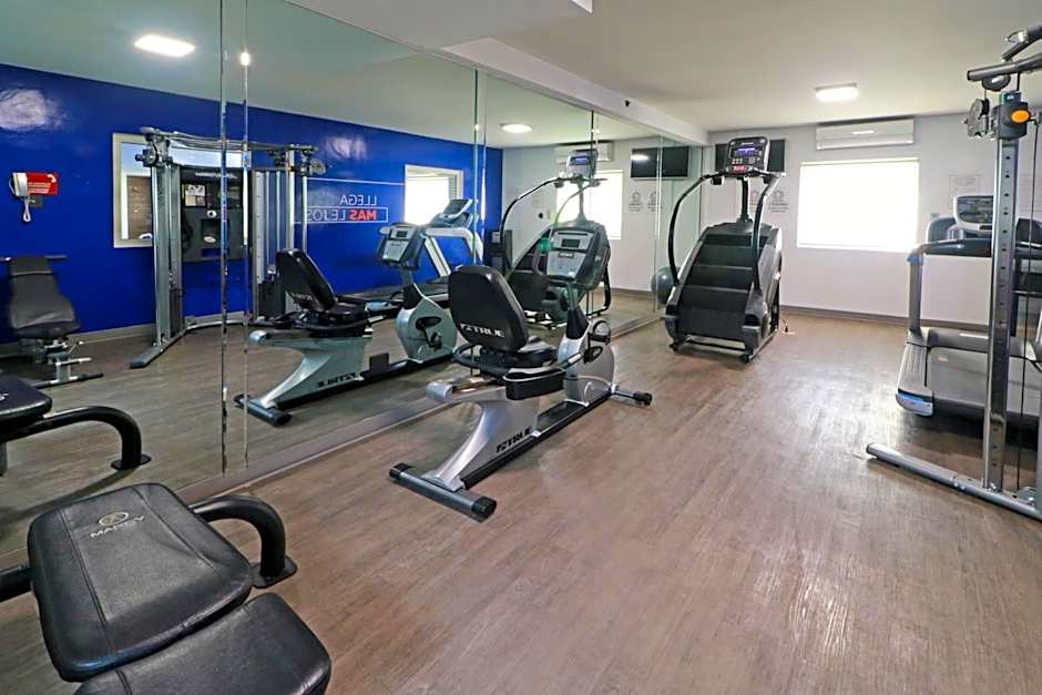 Holiday Inn Express Piedras Negras By IHG