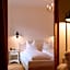 Historic Hotel Bircher B&B Apartments near Sterzing