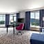 Hampton Inn & Suites Roanoke Downtown