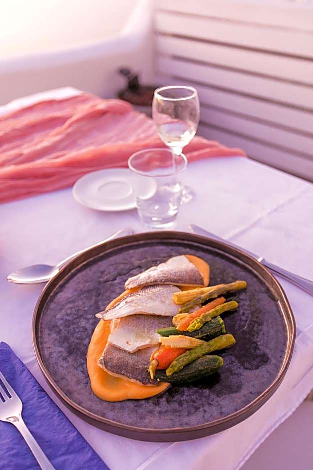 Sophia Luxury Suites