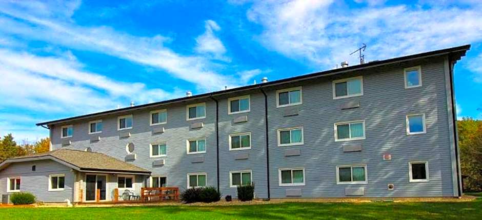 Paddle Wheel Inn