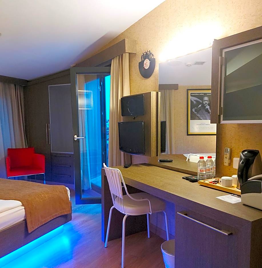 Jazz Hotel Nisantasi